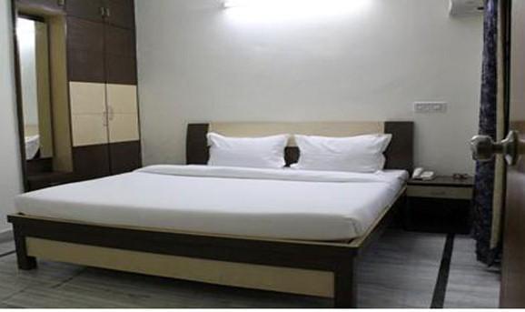 Hotel Corporate Blue